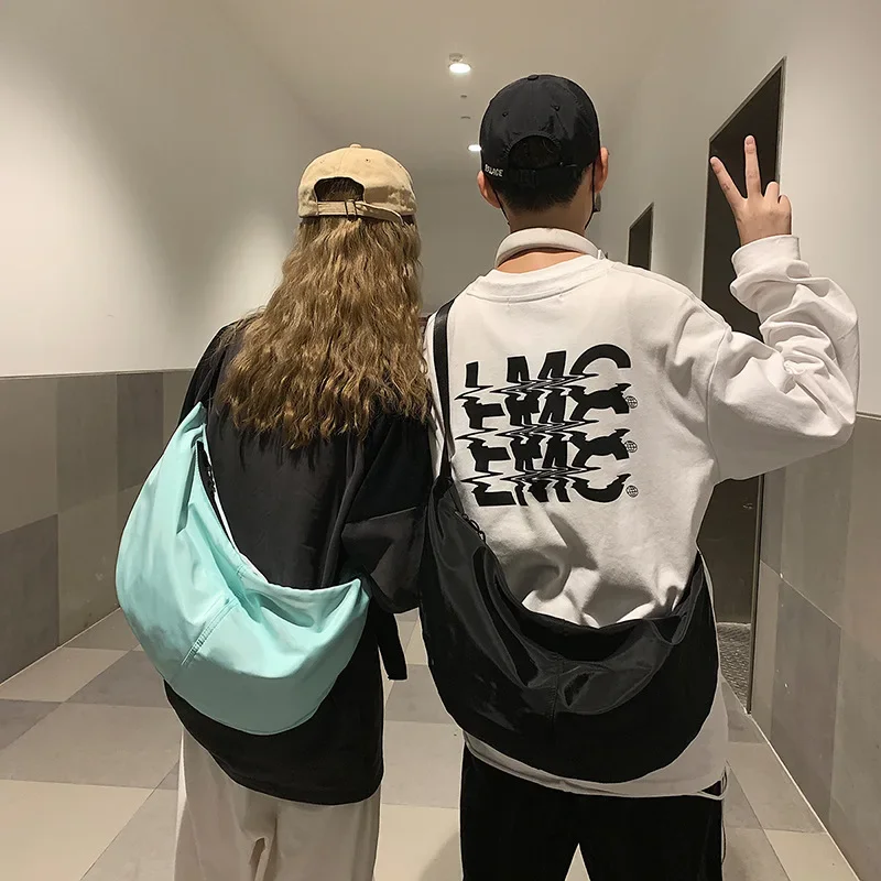 Single-shoulder Bag New Street Trend Large Capacity Backpack Simple Dumpling Bag Fashion Trend Men's and Women's Messenger Bag