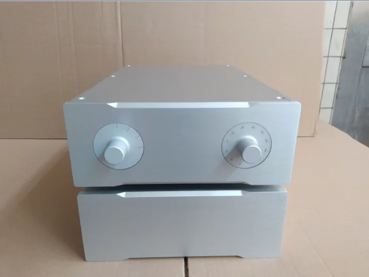 1PCS All aluminum amplifier chassis / Preamplifier case / AMP Enclosure DIY box (230 *90*358mm)