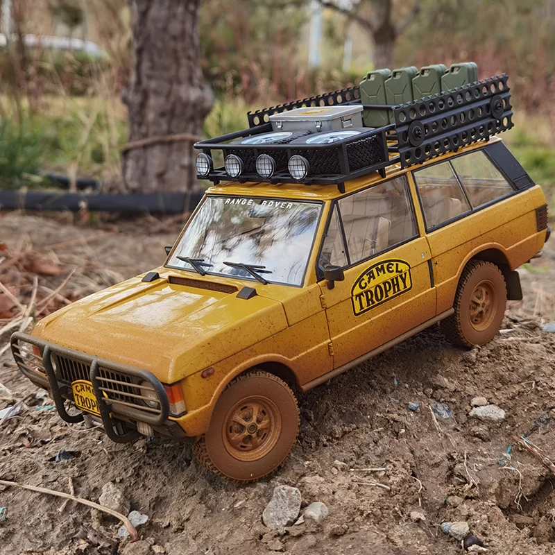 AR 1:18 1982 Range Rover Camel Cup Dirty Edition Racing car model Collection Gift 810110