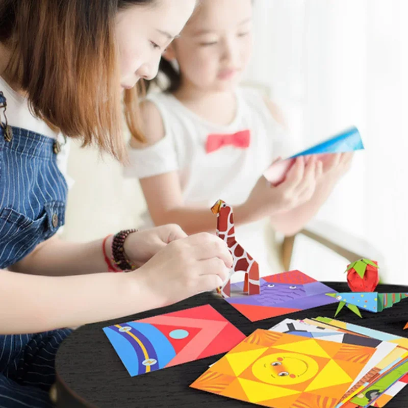 子供のための漫画の折り紙の絵,赤ちゃんのための切り絵の本,クラフトおもちゃ,切り絵のパズル,早期学習,教育ギフト,54個のセット