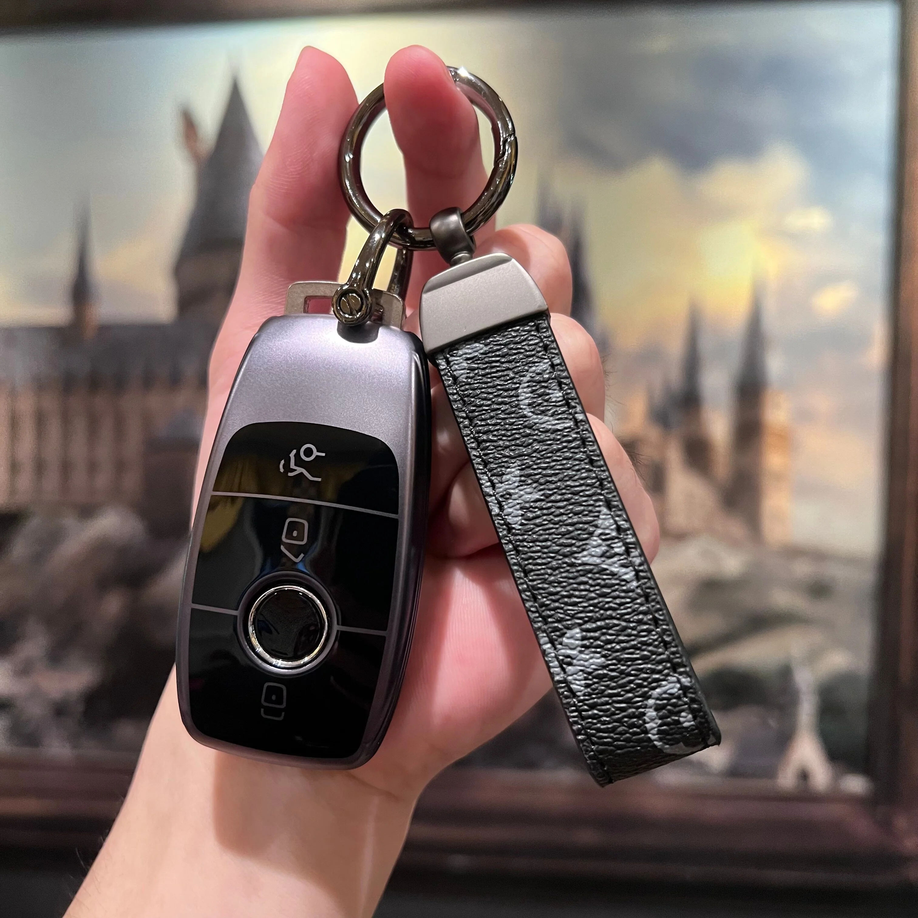 Soft TPU Car Key Protector Shell, Premium Fashion Key Cover With Buckle For Mercedes Benz New S-Class GLC300L E300L C200L GLC260