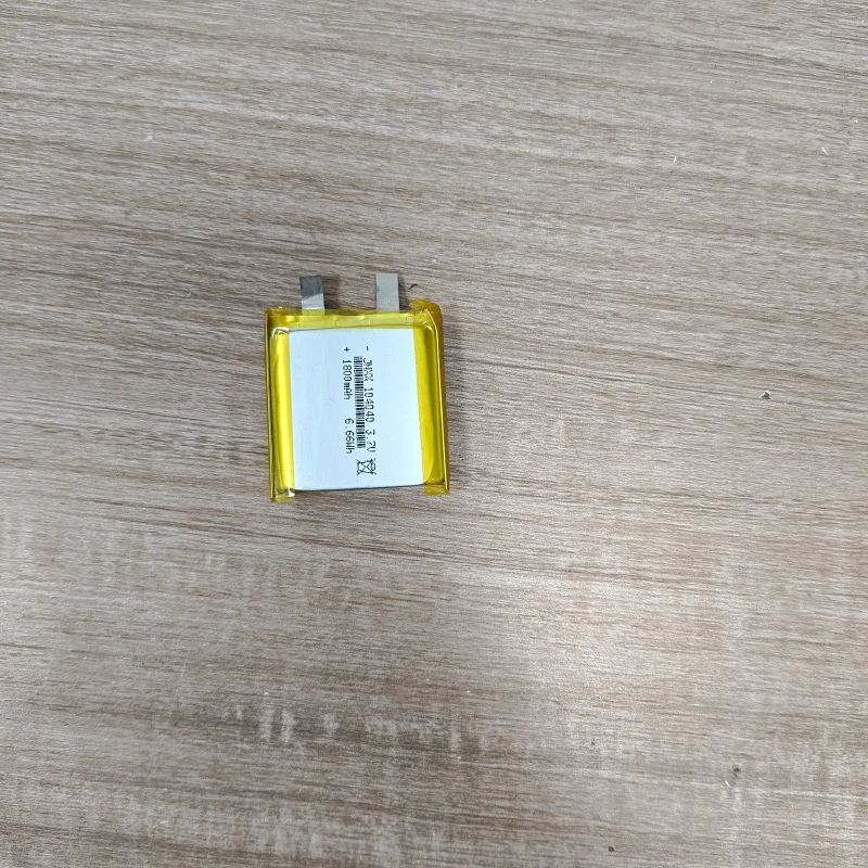 بطاريات قابلة للشحن En Polymère De Batterie Au Lithium 3,7 V 1800 MAH 104040 Pour Mp3 GPS PSP DVD T telephone