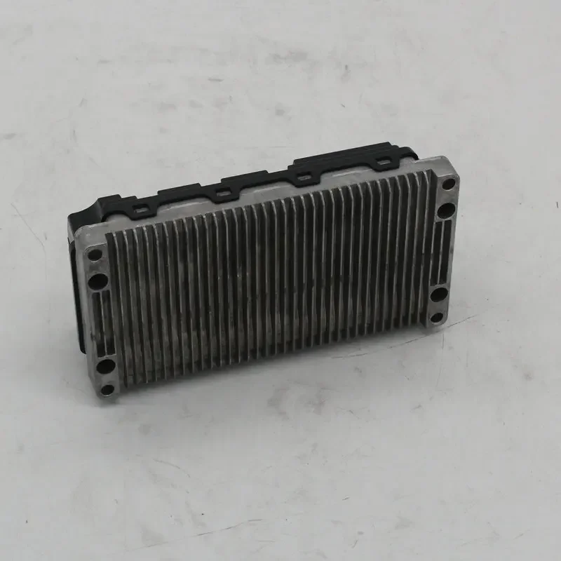 

Electric vehicle electric friction sine wave 72260S motor controller EM80GT self-learning 72V100A