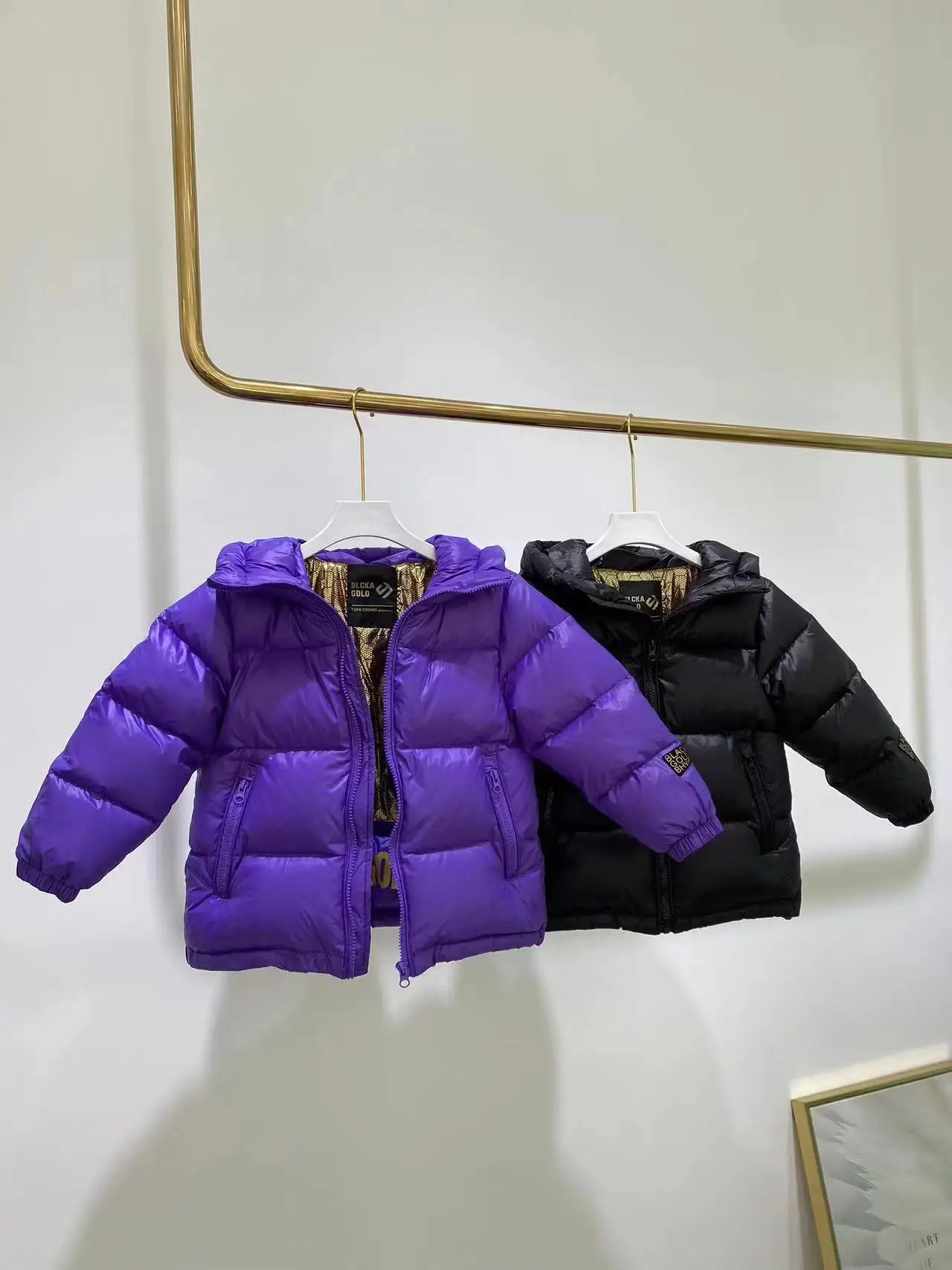 Herbst und Winter Neue Kinder-Daunenjacke Schwarz Gold Standard Eltern-Kind Weiße Entendaunen Verdickte Jacke für Jungen und Mädchen – Detail 23