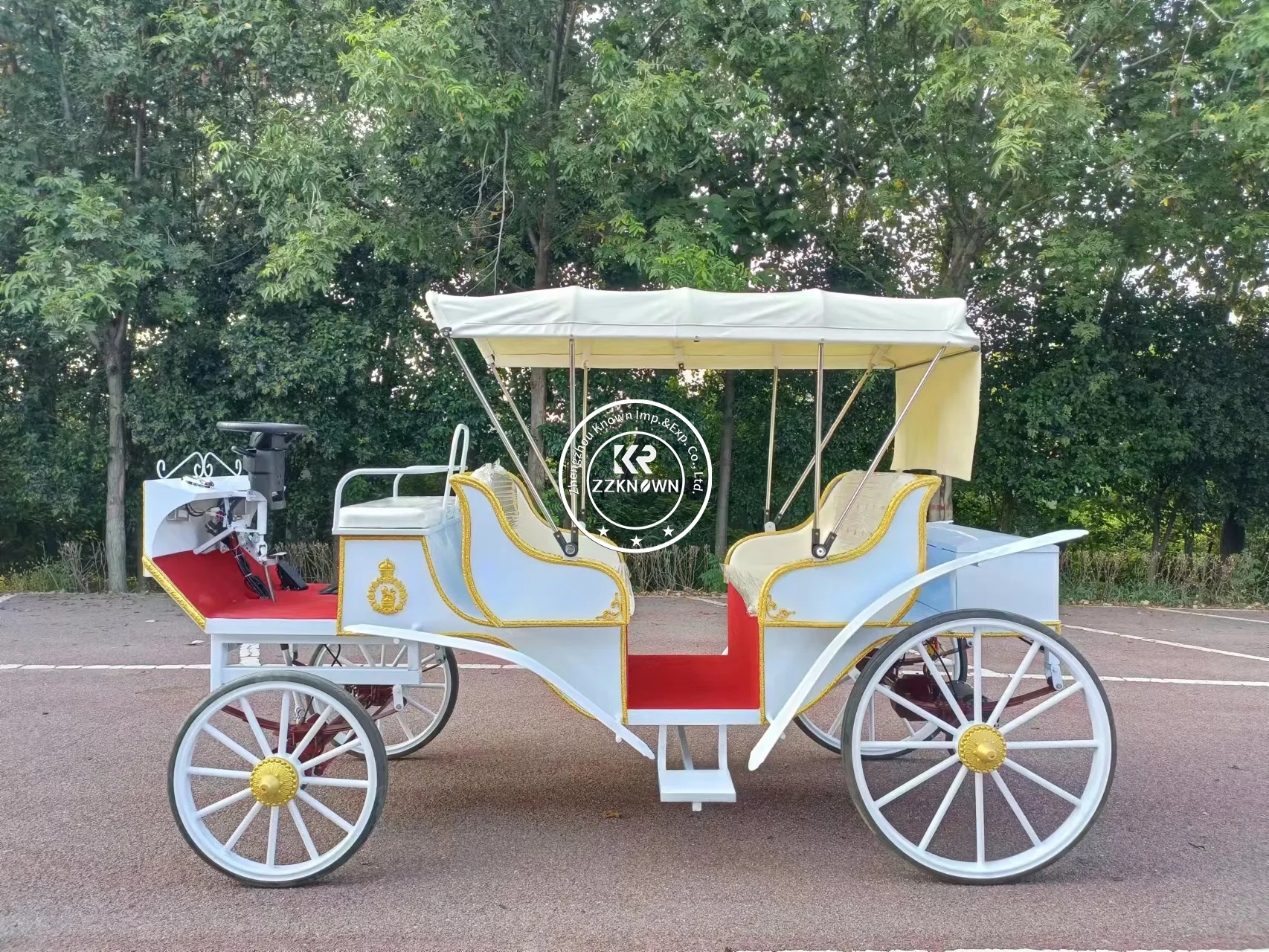 รถม้าไฟฟ้ารถลากสำหรับขี่ม้าที่ปรับแต่งได้หรูหรา