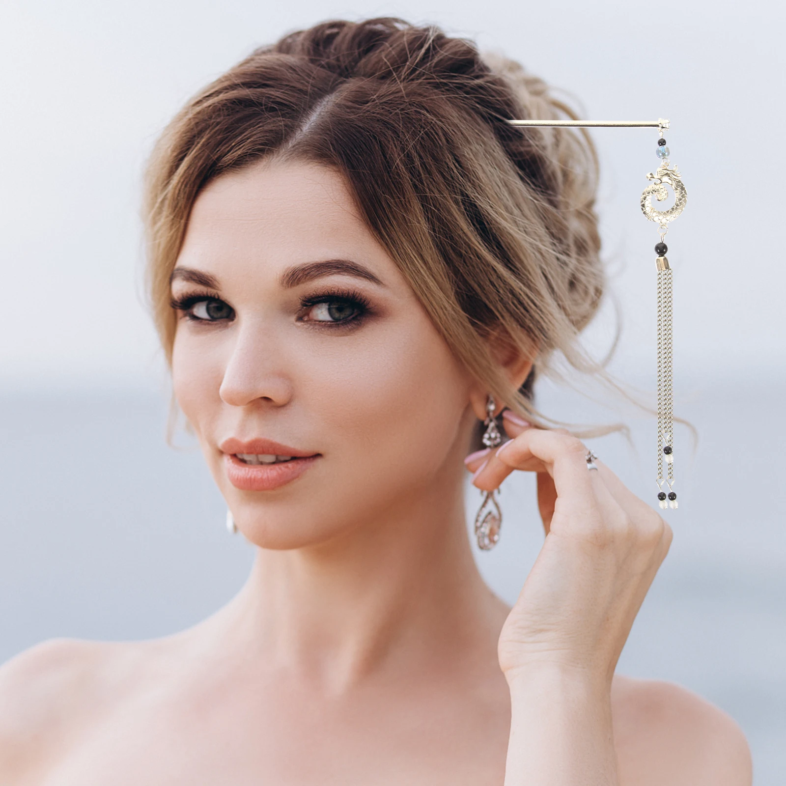 

Dragon Hair Stick Tassels Hairpin Metal Ancient Chinese Style Zodiac Dragon Hairpin for Cosplay Weddings Party Hair Accessories