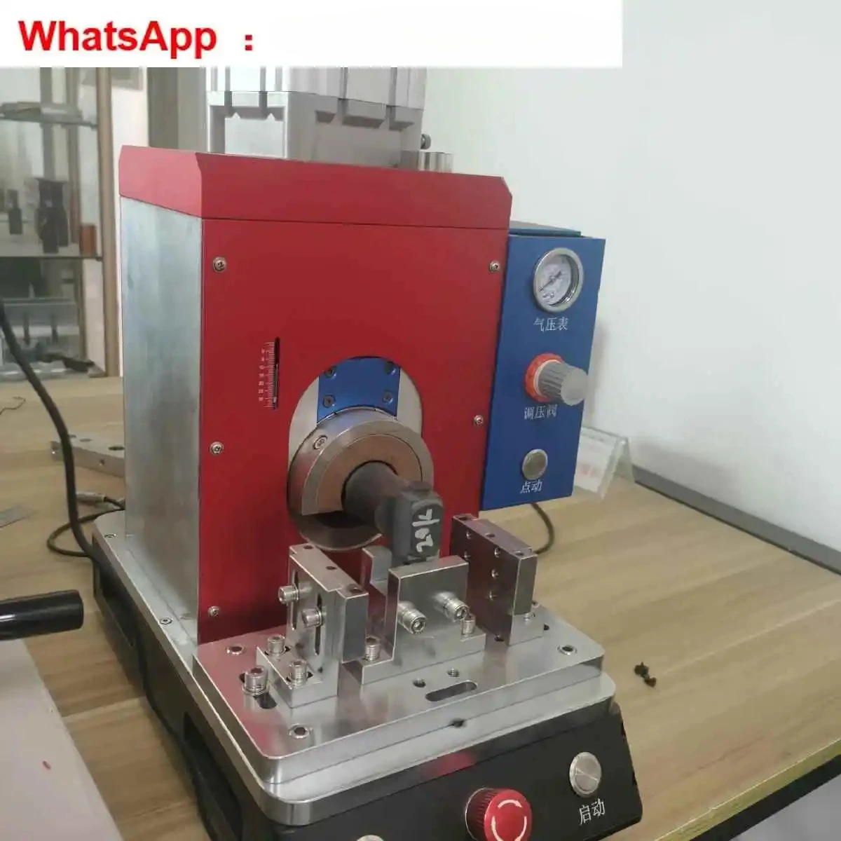 

Metal machine manufacturer direct sales 20K pole earmachine wire spot welding machine LJ-2030