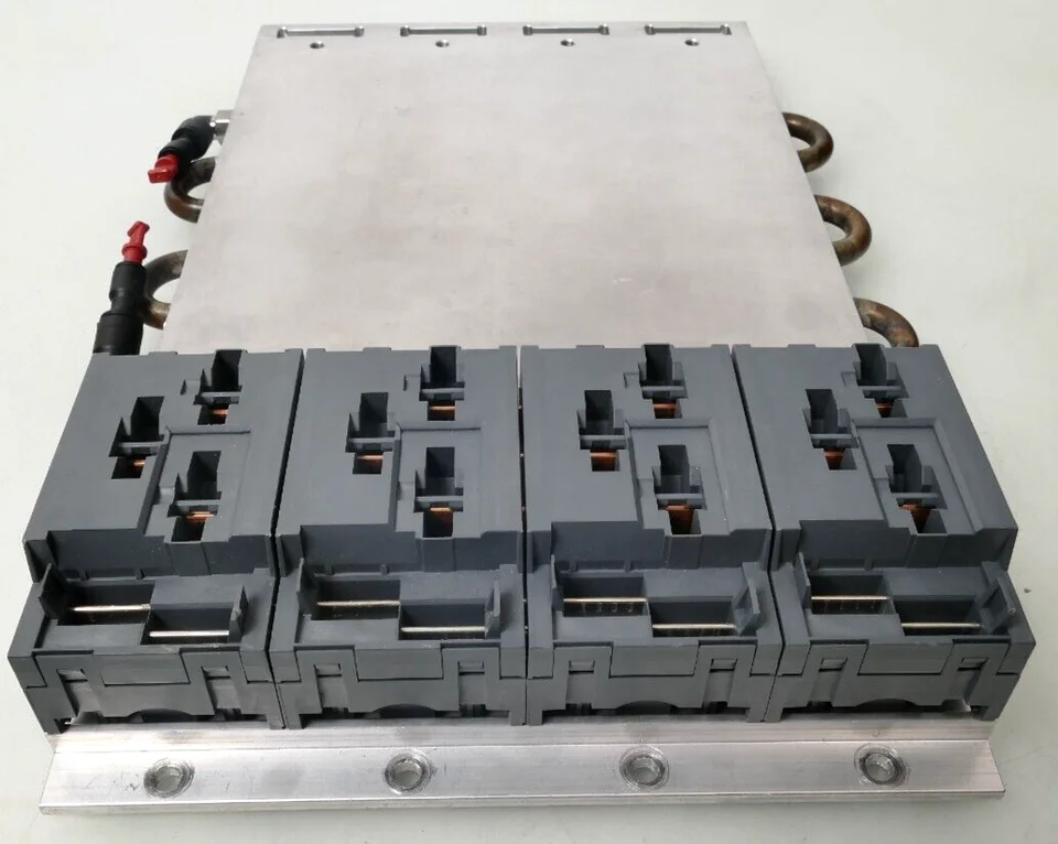 New Original Ready Stock 8B0M0040HC00.0-00-1 Industrial Automation PAC Dedicated PLC Programming Controller