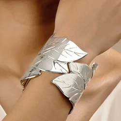 Bohemian Metal Leaf Cuff Bracelet for Women Gold Silver Overlapping Leaves Statement Bangle Fashion Jewelry