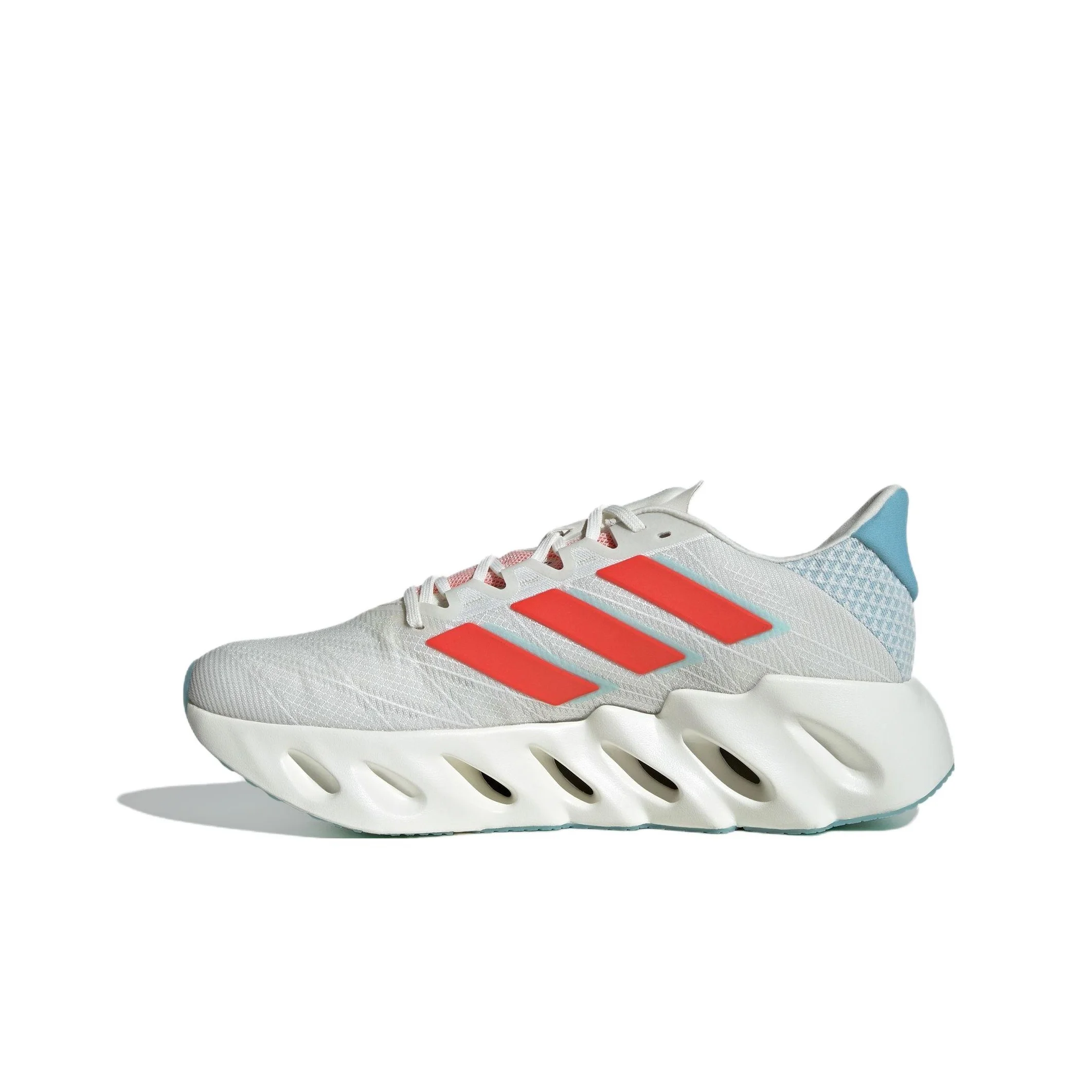 

Adidas Switch Fwd 2 'Off White Solar Red Preloved Blue' IF6754
