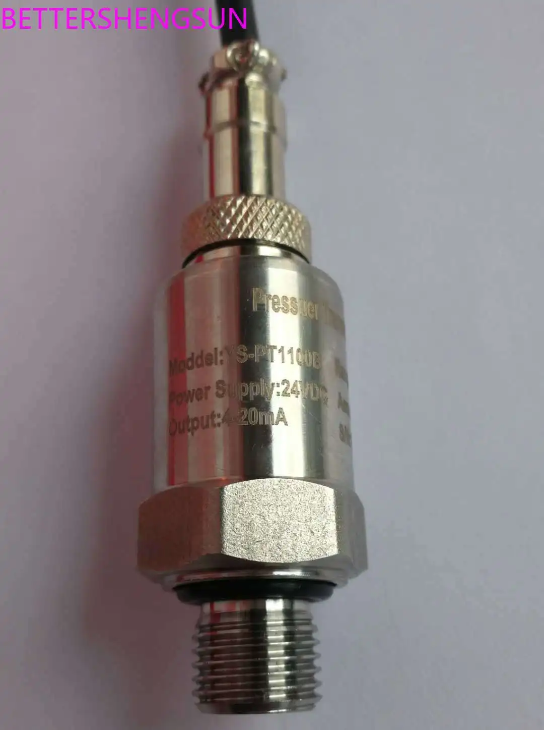 Air pressure and water pressure sensor. Imported ceramic pressure transmitter 4-20mA screw air compressor pressure sensor