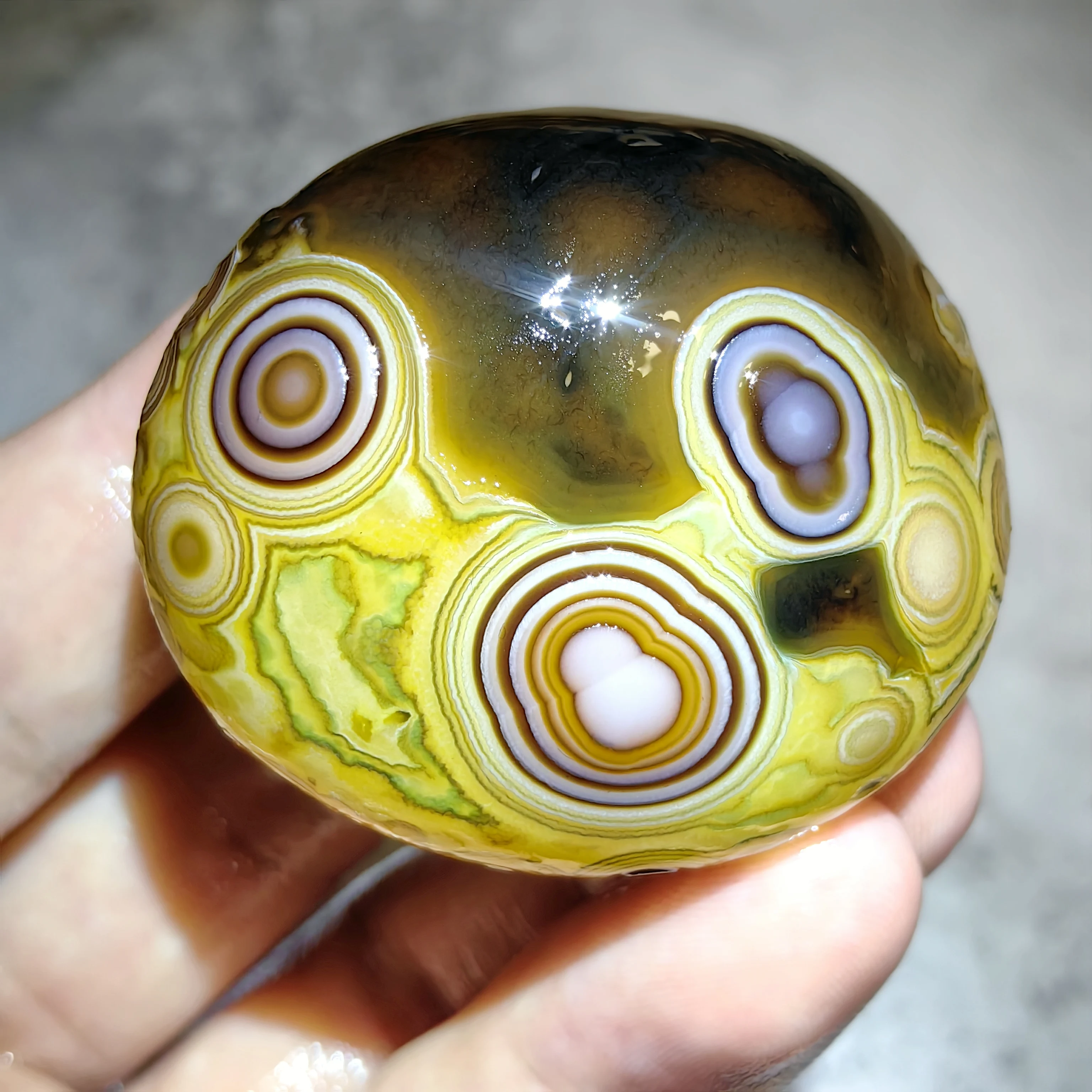 Pure Natural Haut-relief Divine Eye Wishing Agate Palm Stones Good Luck Jewelry DIY Decoration Against Negativity Energy Amulet