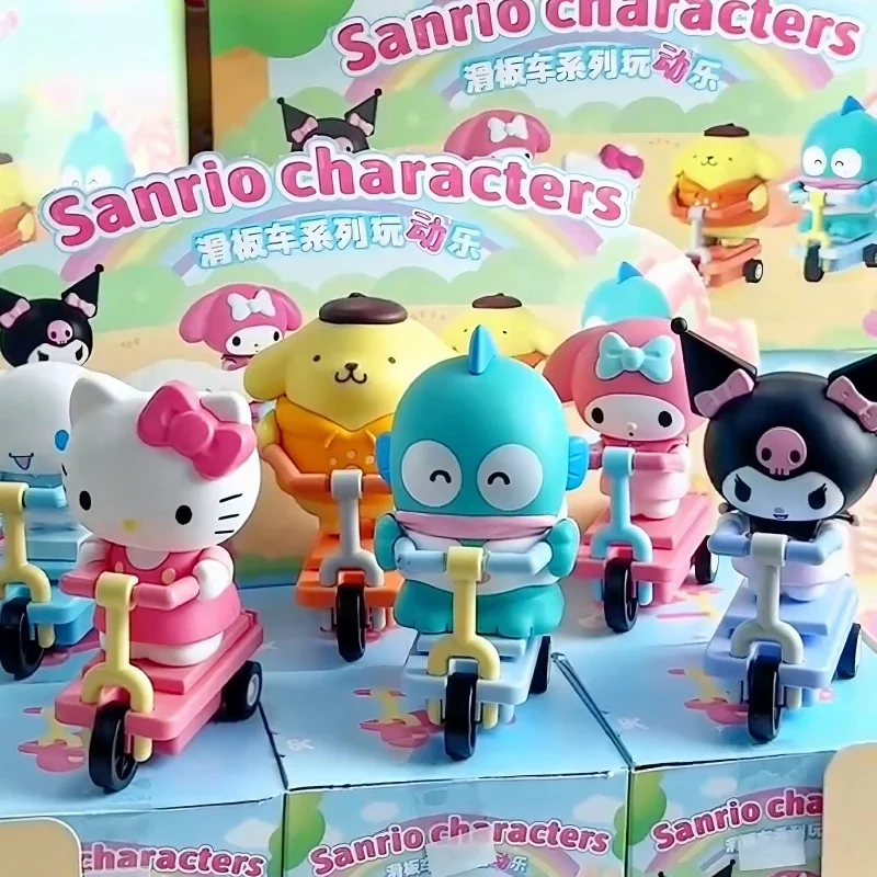

Подлинная серия Sanrio Family Scooter Play Action Music Blind Box Kulomi Ugly Fish Doll, милая фигурка, модель, рождественский подарок для детей