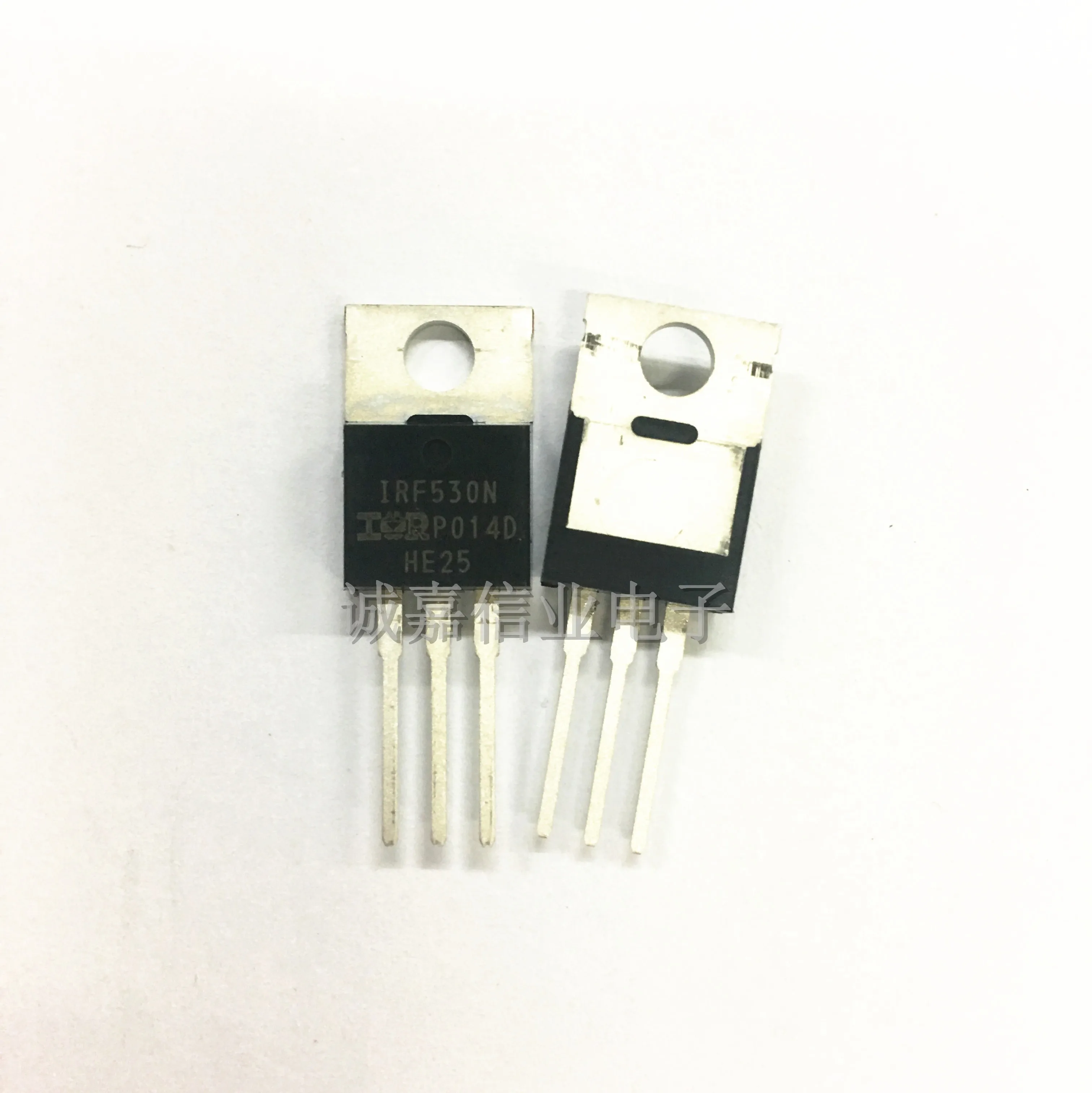 10pcs/Lot IRF530NPBF TO-220-3 IRF530N MOSFET MOSFT 100V 17A 90mOhm 24.7nC Operating Temperature:- 55 C-+ 175 C