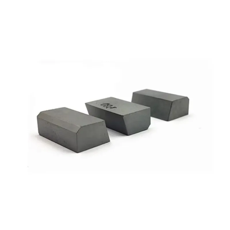 Sold in 1 kg Cemented Carbide Rock Crushing Machine Tool Part Alloy insert Stone Cutting Tip