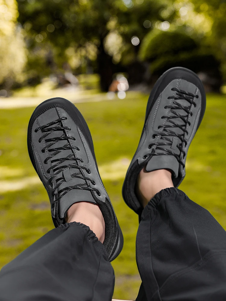 

Men's Wide Fit Suede Hiking Shoes Non-Slip Wear-Resistant Outdoor Trekking Casual Low-Top Mountain Climbing Sneakers