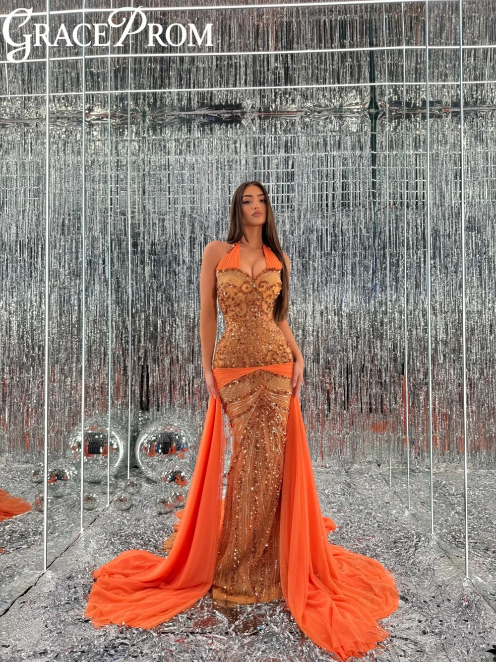 

Orange Hand-embellished Beaded Evening Dress Sheer Halter Mermaid Formal Party Gown New Customized Glamorous Red Carpet Gown