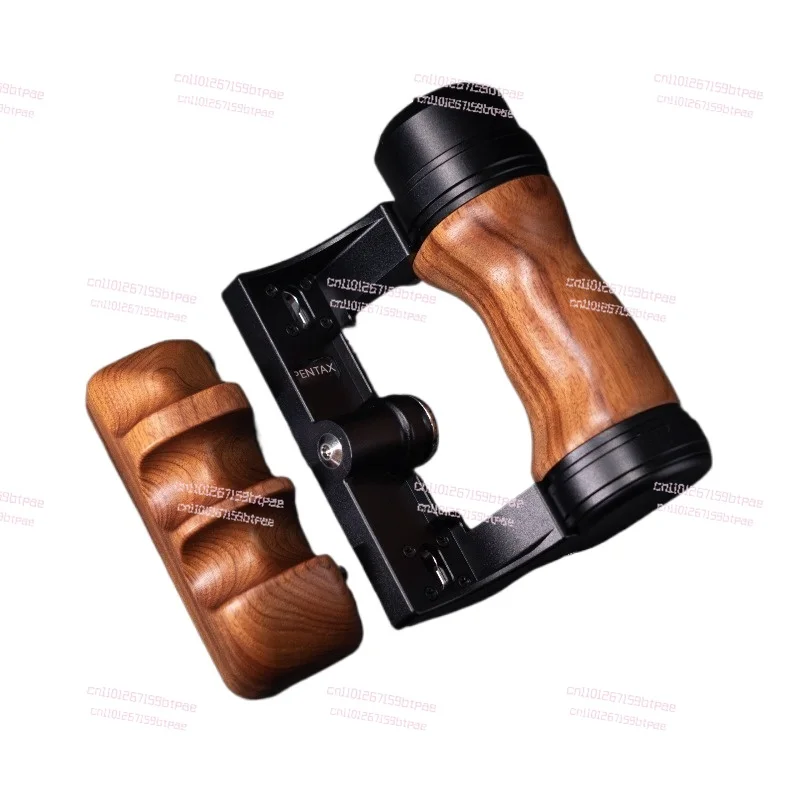 

67 6x7 Left and Right Handle Set Non-Original