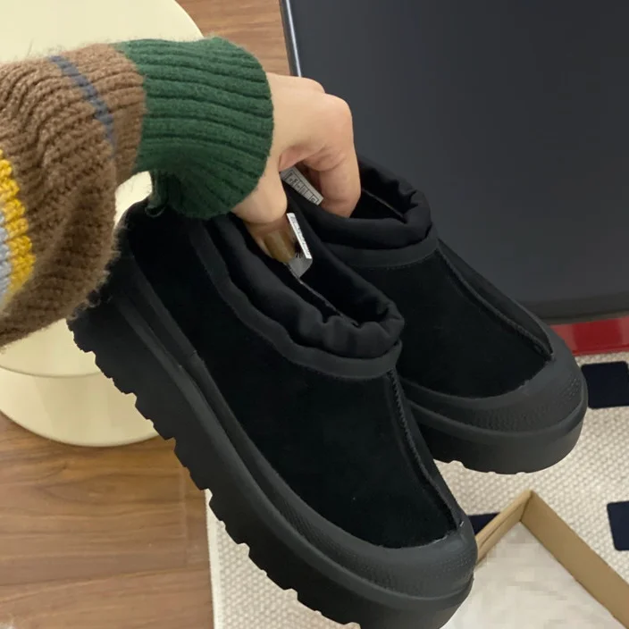 Snow Boots For Women Round Toe Plush Thickened Waterproof One Foot Pedal Loafers Back Drawstring Winter Fashion Shoes Brown