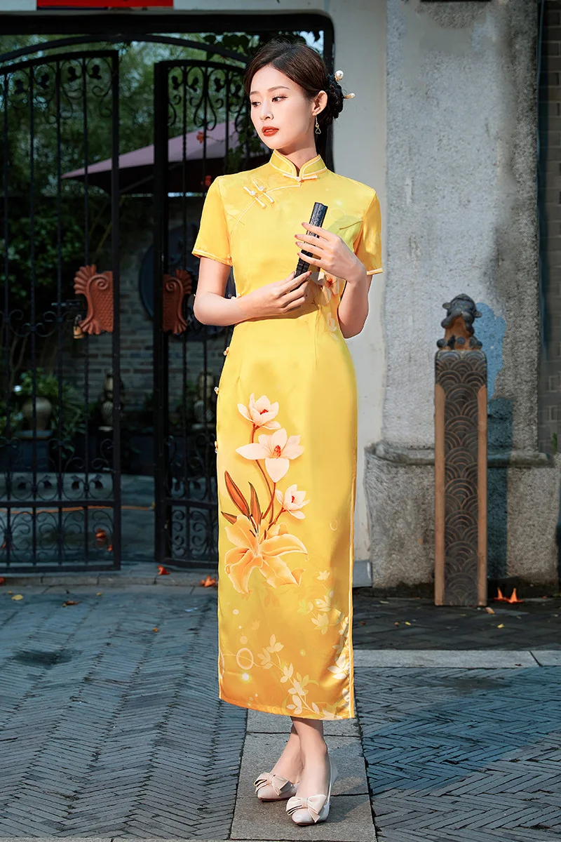 

2023 Spring And Summer Yellow New Cheongsam Dress Retro Artistic Temperament Floral Cardigan Qipao Hanfu Chinese Dress