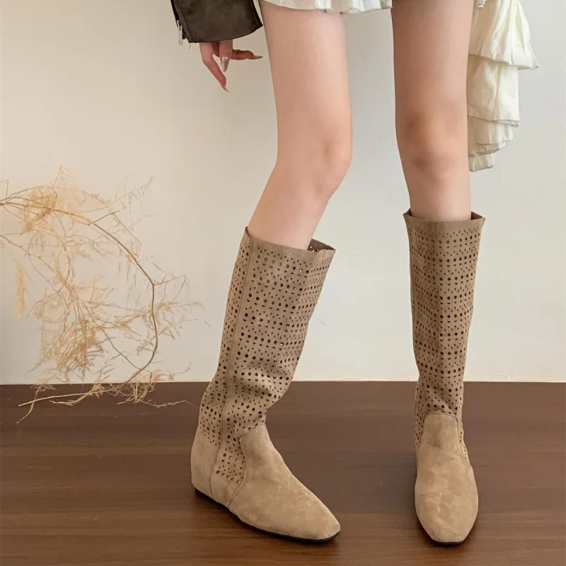 

Vintage Hollow Out Height-Increasing Long Boots for Women 2025 Autumn and winter new khaki suede knee-high boots