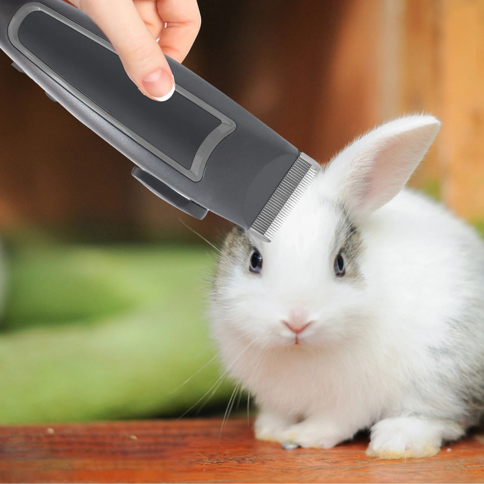 

Stable Control Electric Clipper Head for Pets Suitable for All Animals Professional Trimming Tool Pet Clipper Head