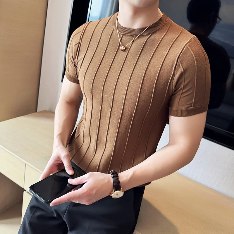 Summer Retro Stripe Ice Silk Knitted T-shirts Round Neck Short Sleeve T-shirt Male Casual Business Pullover Bottoming Shirt