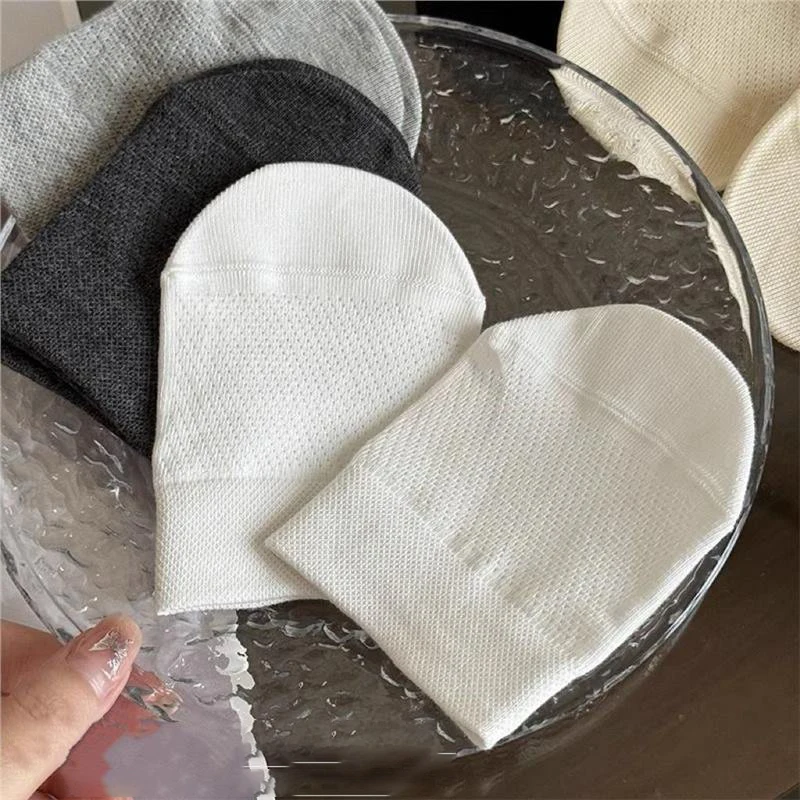 1/5 Paar Sommer-Dünnschaftsocken für Damen, Unsichtbare Rutschfeste Atmungsaktive Komfortable Halbsocken mit Netzstoff – Detail 3