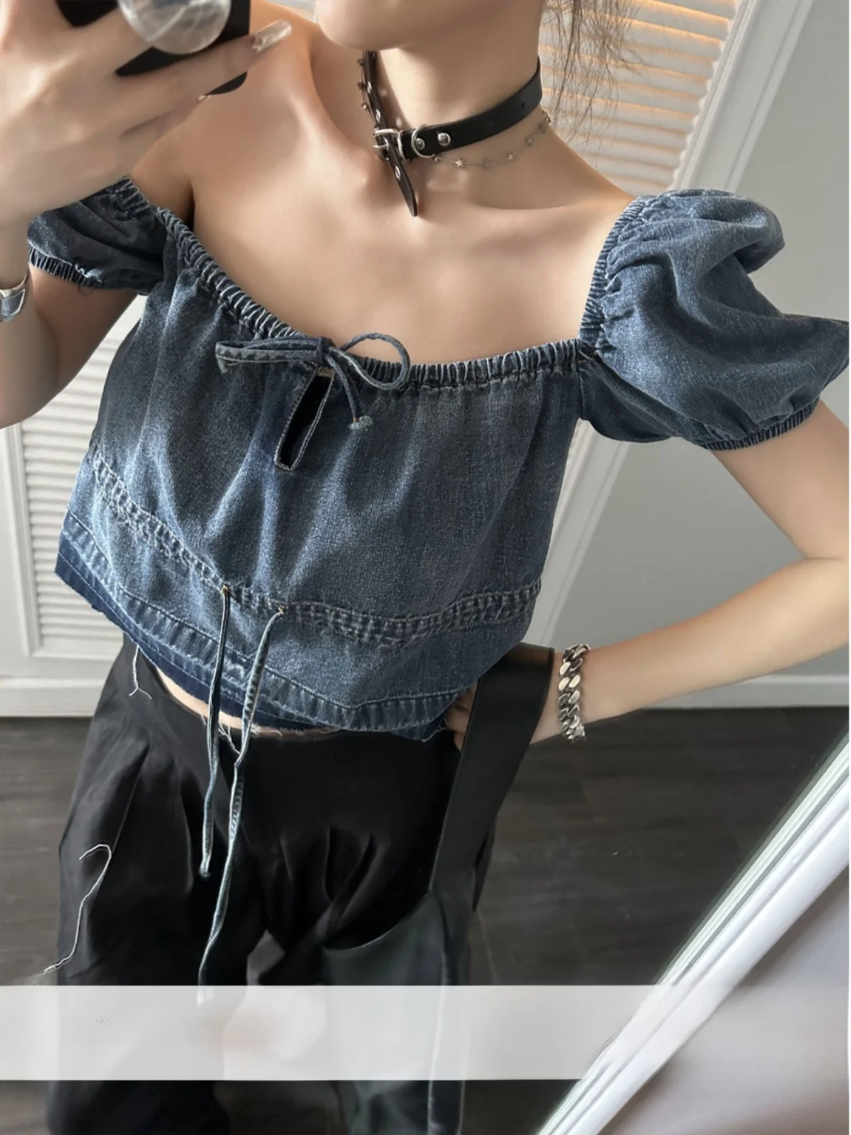

Xinlei Lin Summer New Sweet And Spicy Adjustable Bubble Sve ort Sve Blue Denim Women's Top Comfortable Cotton Blend C...