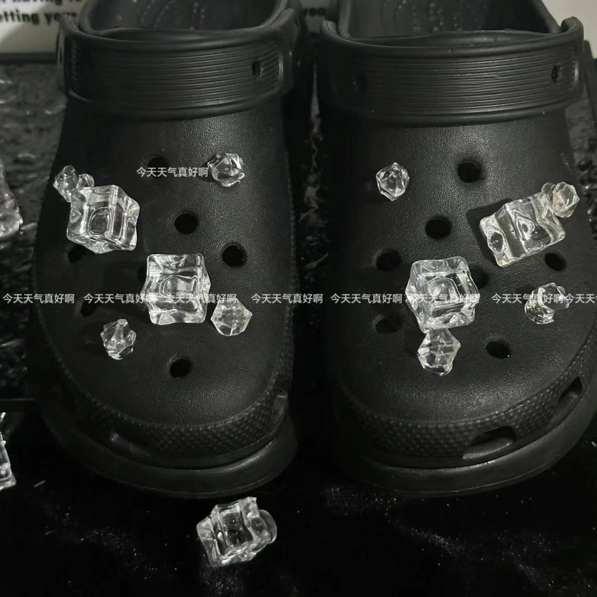 

Подвески для обуви из мультфильма «сделай сам»