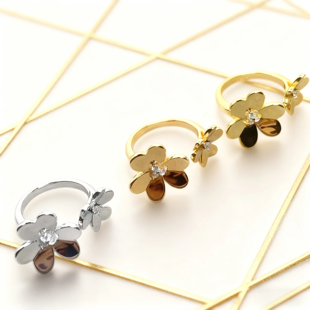 

Premium Jewelry Light and Fresh Style Three-Flower Opening Ring High-Quality Accessory Indispensable for Birthday Parties