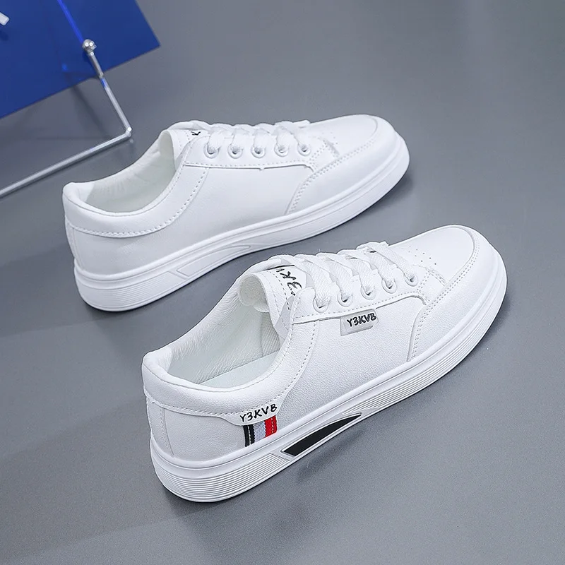 

Женские белые кроссовки, осенние повседневные кроссовки на толстой подошве со шнуровкой на плоской подошве, противоскользящие уличные прогулочные спортивные туфли для доски, Sapatos Femininos