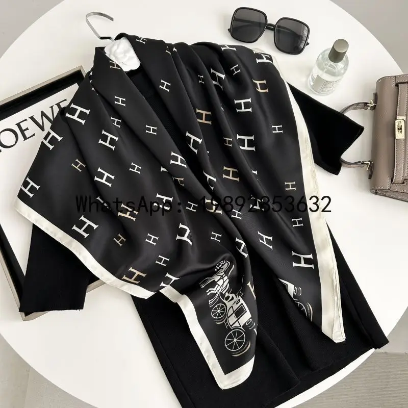 

Декоративный женский шарф из высококачественного искусственного шелка с принтом, твилл.