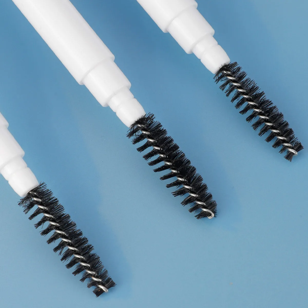 1/2/3 szt. Przenośny podwójny pędzel do brwi pędzel spiralny pędzel do eyelinera z pokrywką pędzel do makijażu przedłużanie brwi przybory do makijażu