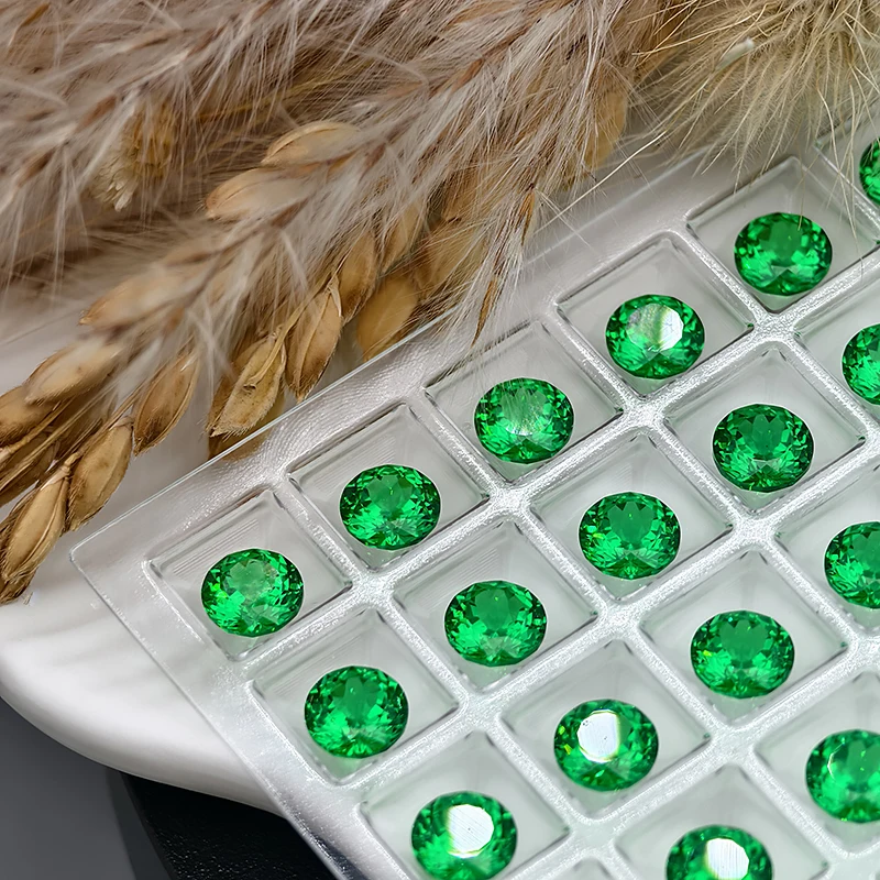 

Vivid Green Color 6.0/8.0mm Yttrium Aluminium Garnet Loose Gemstone Lab Diamonds Round Cut YAG Stones for Jewelry Making