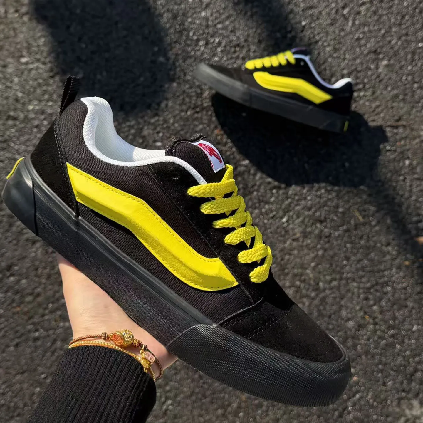 Zapatillas Knu Skool Unisex Fat Bread, Zapatillas Casuales de Skateboarding, Color Block Amarillo y Negro, Retro, Versátiles,...