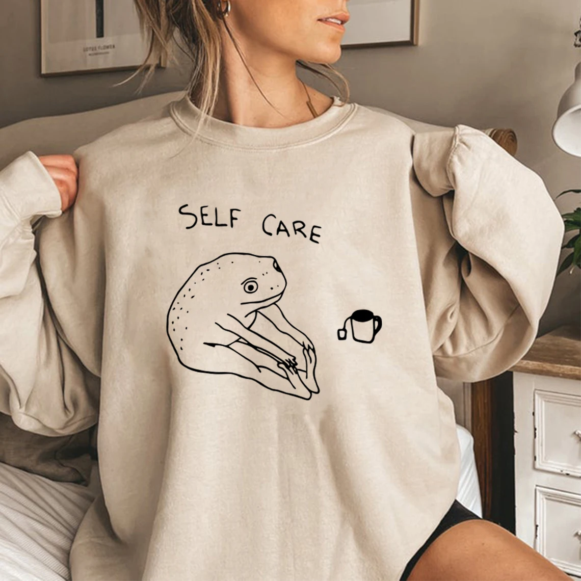 Funny Frog Self Care Retro Sweatshirt Cottagecore Frog Hoodie Women Long Sleeve Sweatshirt Pullover Graphic Hoodies Gift for Her