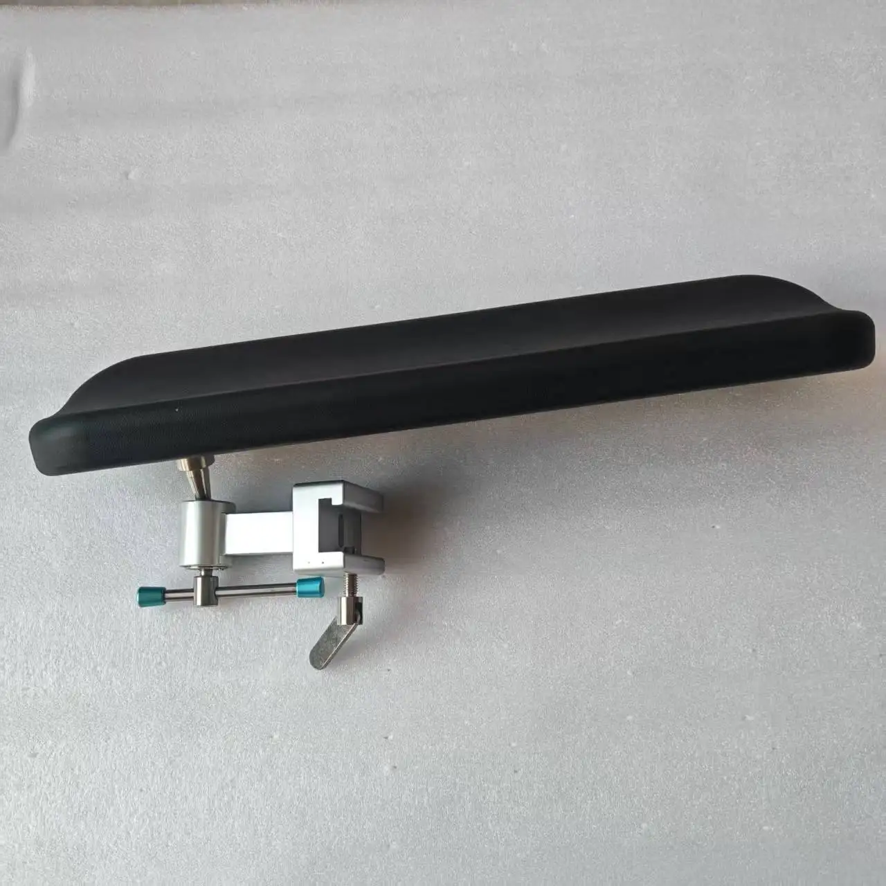 Operating Table Spare Parts Obstetric Examination Table Steel Leg Holder Gynecology Leg Holder