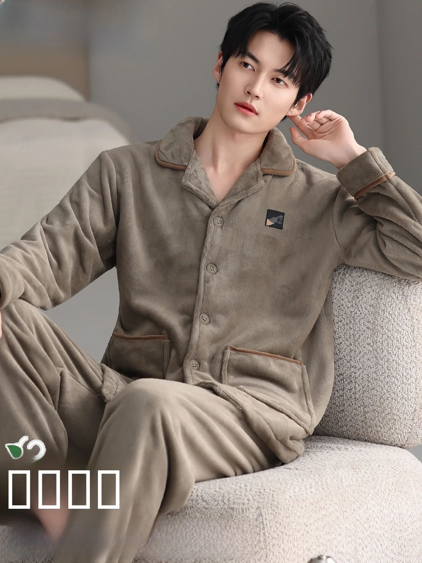 men's-winter-spwear-coral-fce-thiened-warm-home-clothes-2025-new-sle-casual-flannel-pajamas-with-ket-design