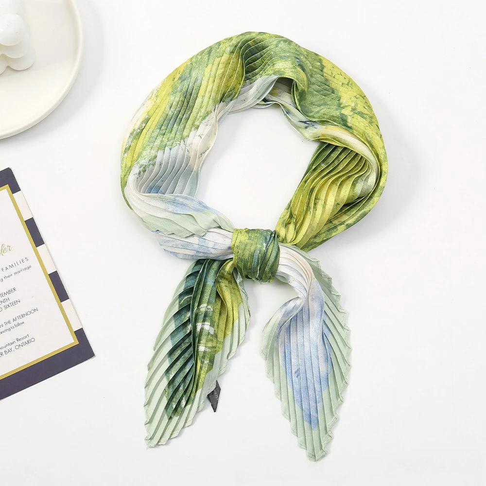 

70cm Black Polka-Dot Pleated Scarf with Artificial Silk Texture Women's Fresh and Sweet Floral Pleated Scarf