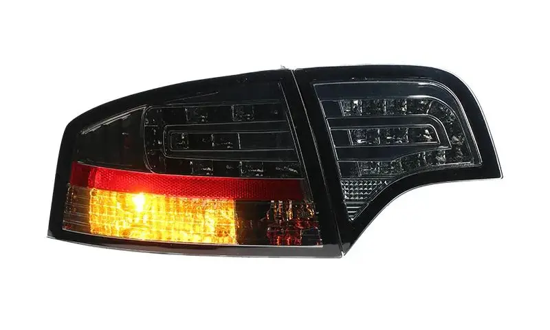Produzione di luci posteriori per sistema di illuminazione automatica Fanali posteriori modificati con annerito su rosso con fumo per Audi A4 B7 2005-2008