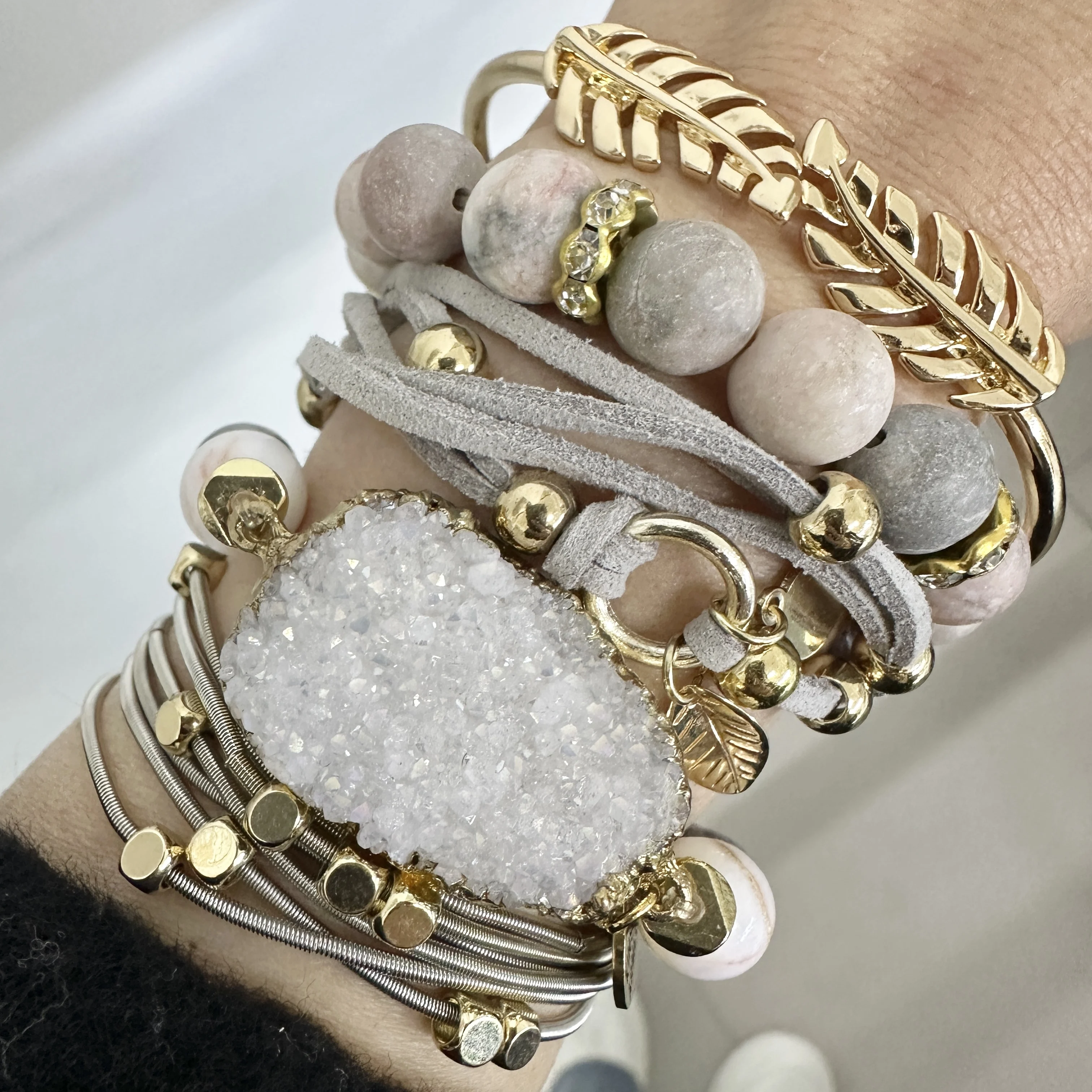 2025 new arrival jewelwry  women bracelets natural stone gold beads stack BCSET304