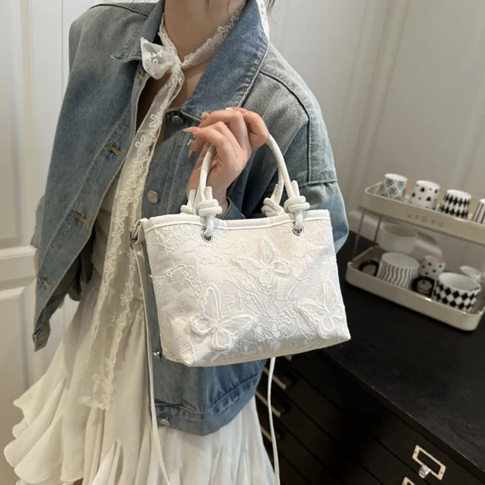 bolsa-estilo-chines-em-forma-de-borboleta-com-fecho-magnetico-artistico-bolsa-cheongsam-com-decoracao-de-franjas-em-material-de-lona