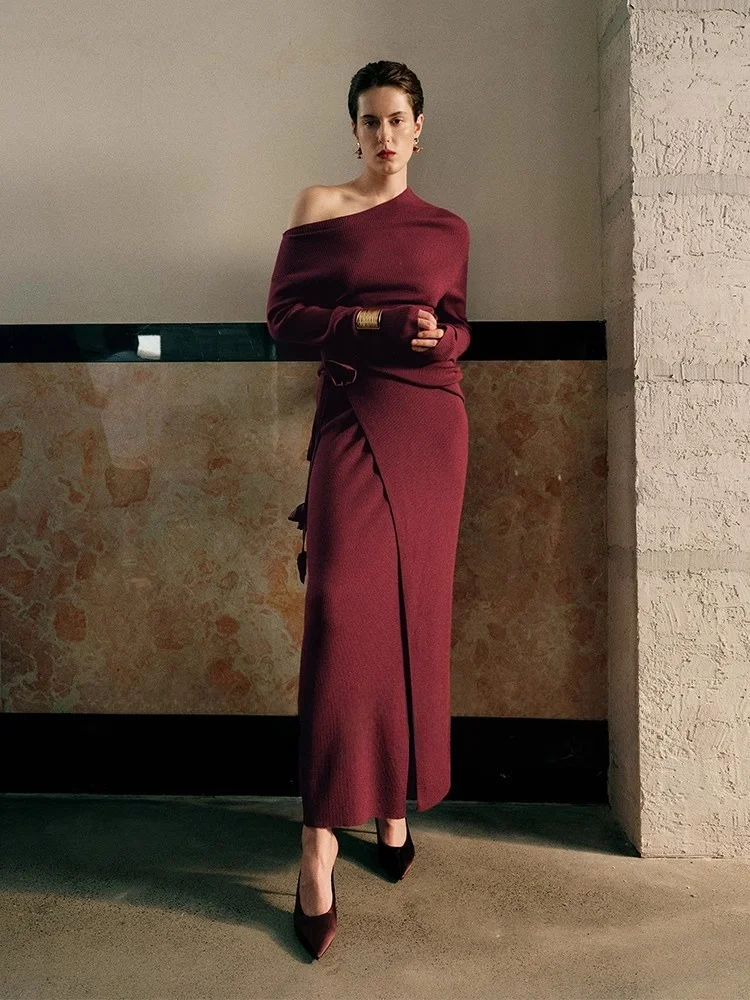 

Ele Slimming Knitted One-Piece Set with Asymmetrical oulder Design And Straight Skirt for Women Vintage Commute Sle