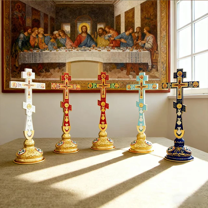 Neues Orthodoxes Kruzifix, vergoldetes Standkreuz mit religiösen Porträts, christliche Altardekoration für Zuhause, orthodoxes Geschenk – Detail 4