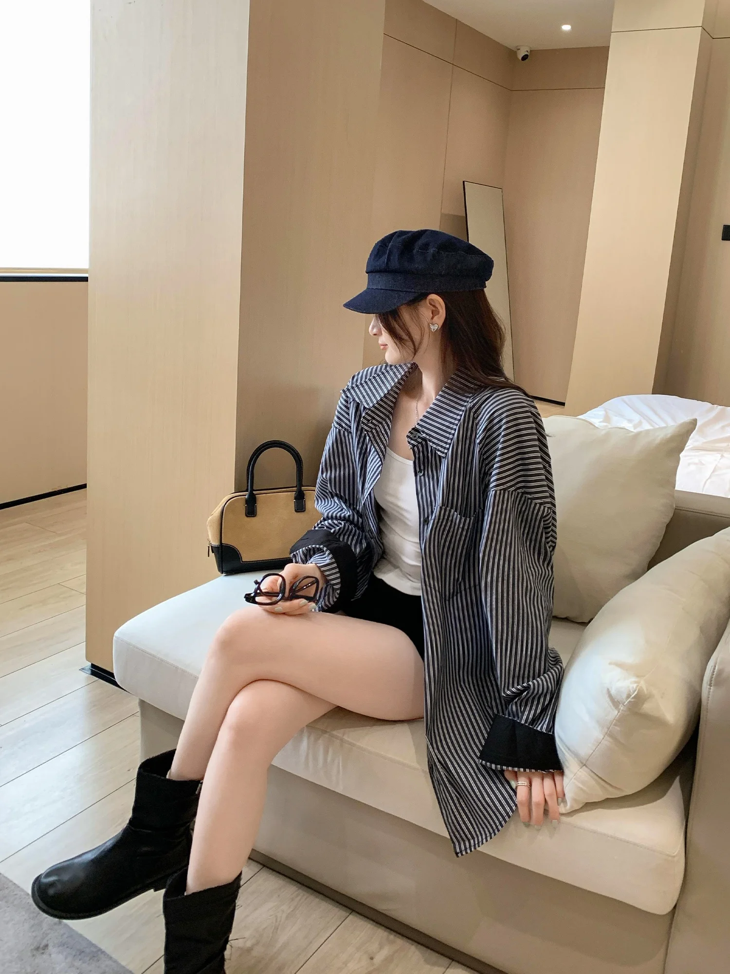 

Elegant Striped Long Sleeve Shirt Women's Loose Fit Autumn New Style Fashionable Top French Style Cotton Blend Polyester