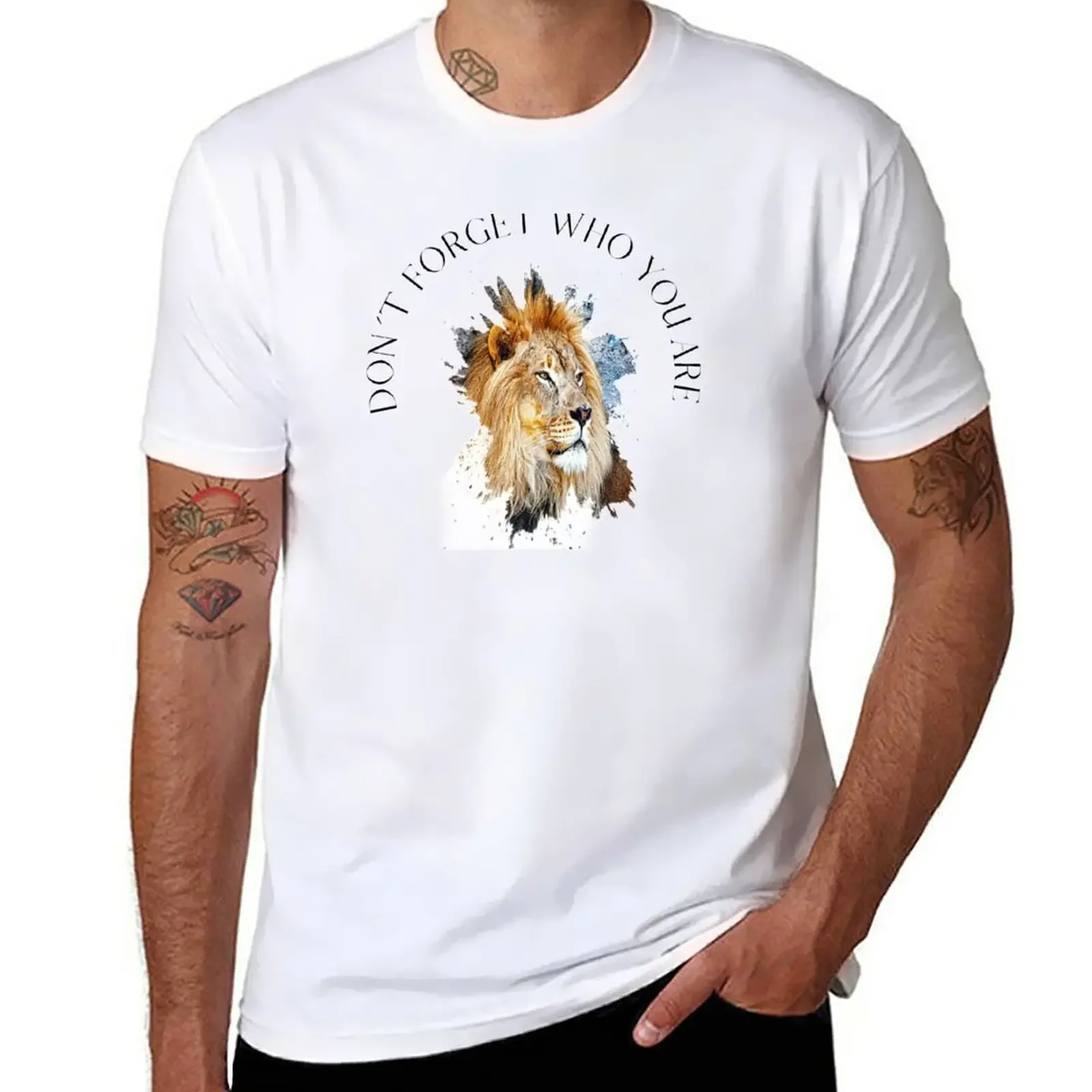

Lion - Dont forget who you are - T-Shirt graphics oversized summer clothes Men's t-shirt