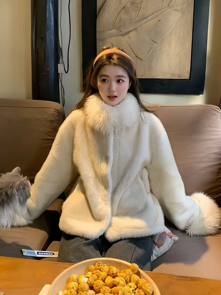 

Amber Milk Eco-Friendly Dual-Color adient Soft Warm Mink Velvet Jaet Women ort Sle Fur And Leather Inteated Coat