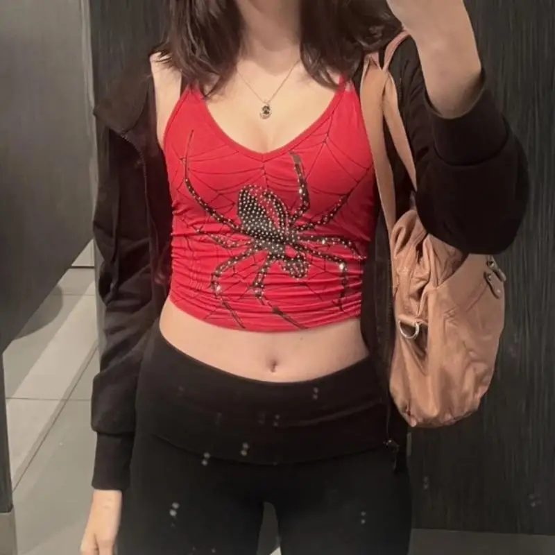 Nuevo top halter rojo brillante con incrustaciones de diamantes para el verano, delgado y versátil estilo callejero Y2K