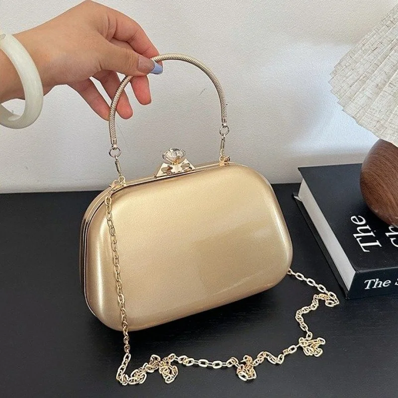 

High-End Ladies Tote Bag Made Of Premium Leather Featuring High-End Quality And Paris Elegant Vintage Look​